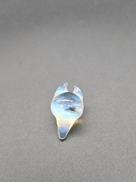 Magizle Glass - Horn Cap - Opalescent