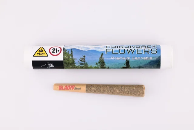Adirondack Flowers - Garlic Mountain Slurry Preroll - 0.7g Indoor Flower