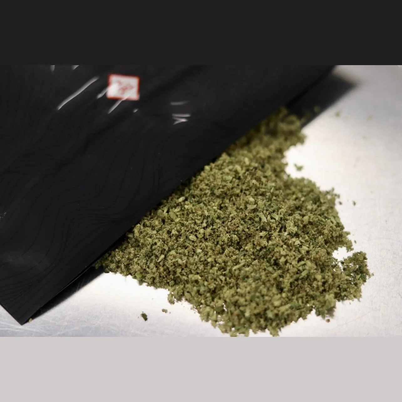 28g Dog Walker Og Shake 28g Dog Walker Og Shake